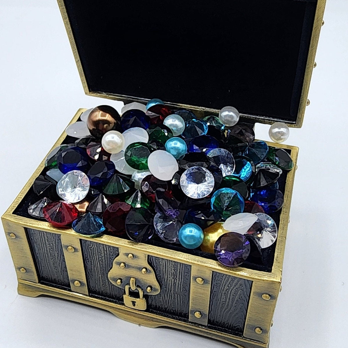 100 Enchanted Gem & Pearl Tokens, detail view 4