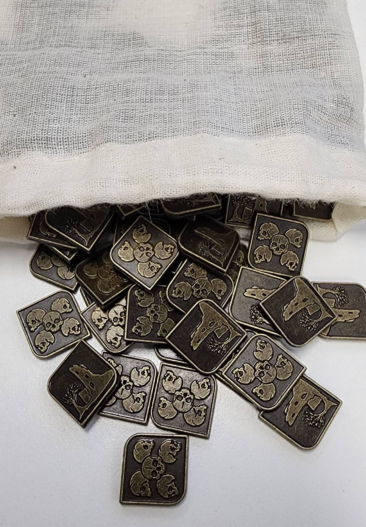 100 Electrum Metal Coins, detail view 6