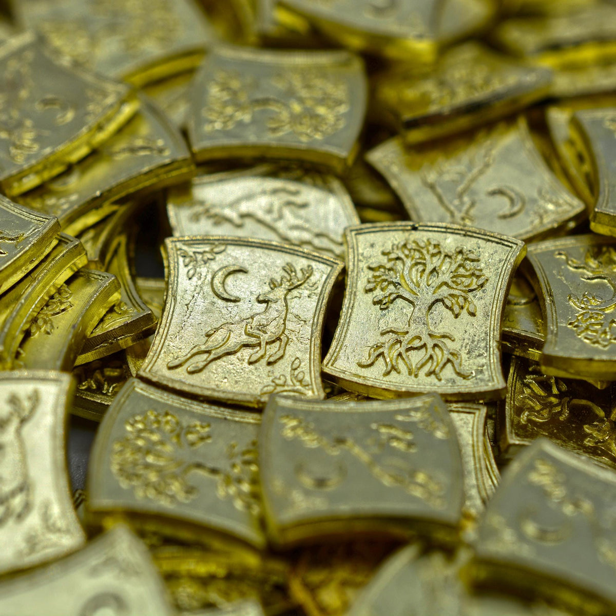 100 Gold Elven Metal Coins, detail view 2