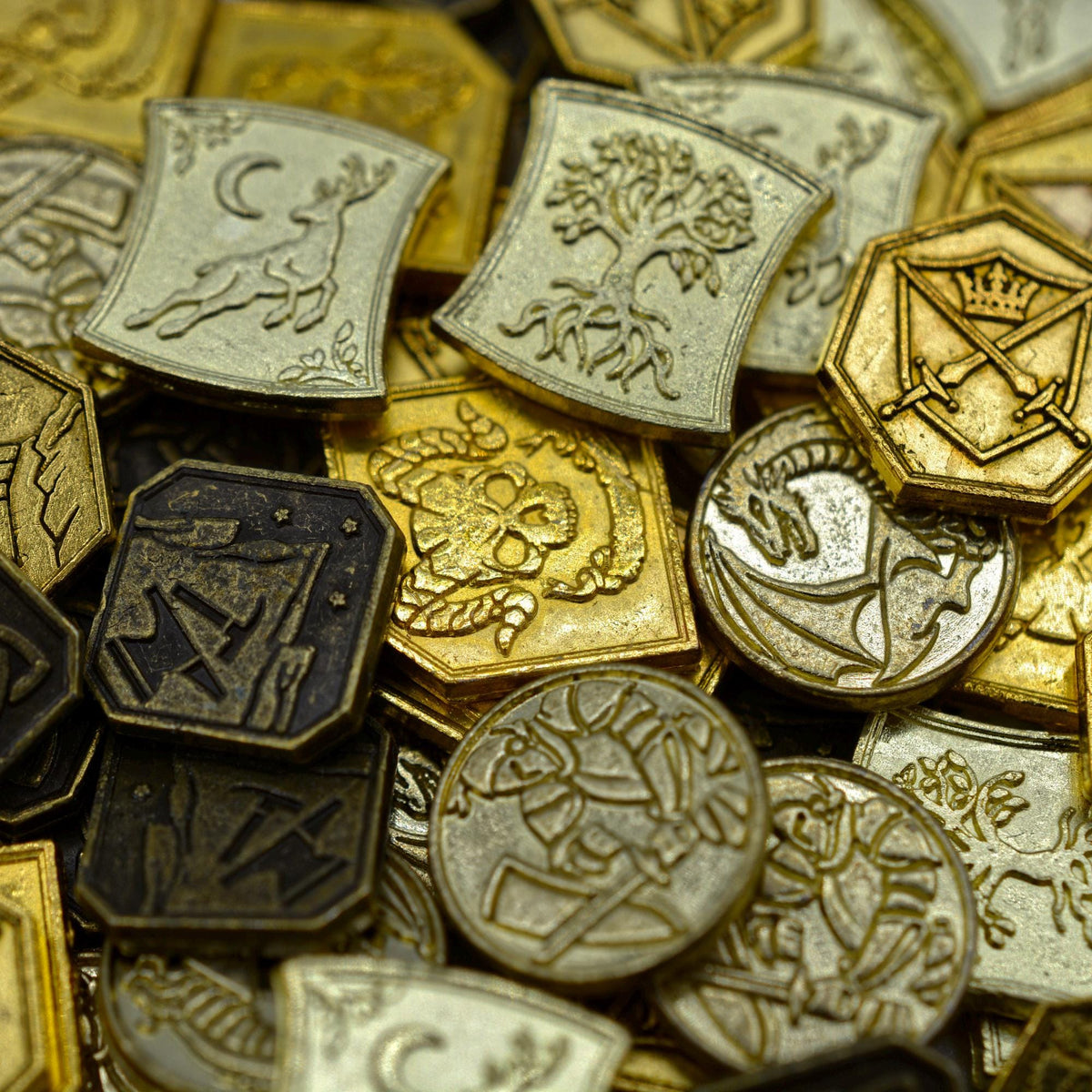 500 Mixed Gold Metal Coins, detail view 4