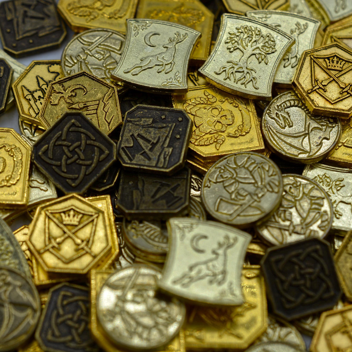 500 Mixed Gold Metal Coins, detail view 5