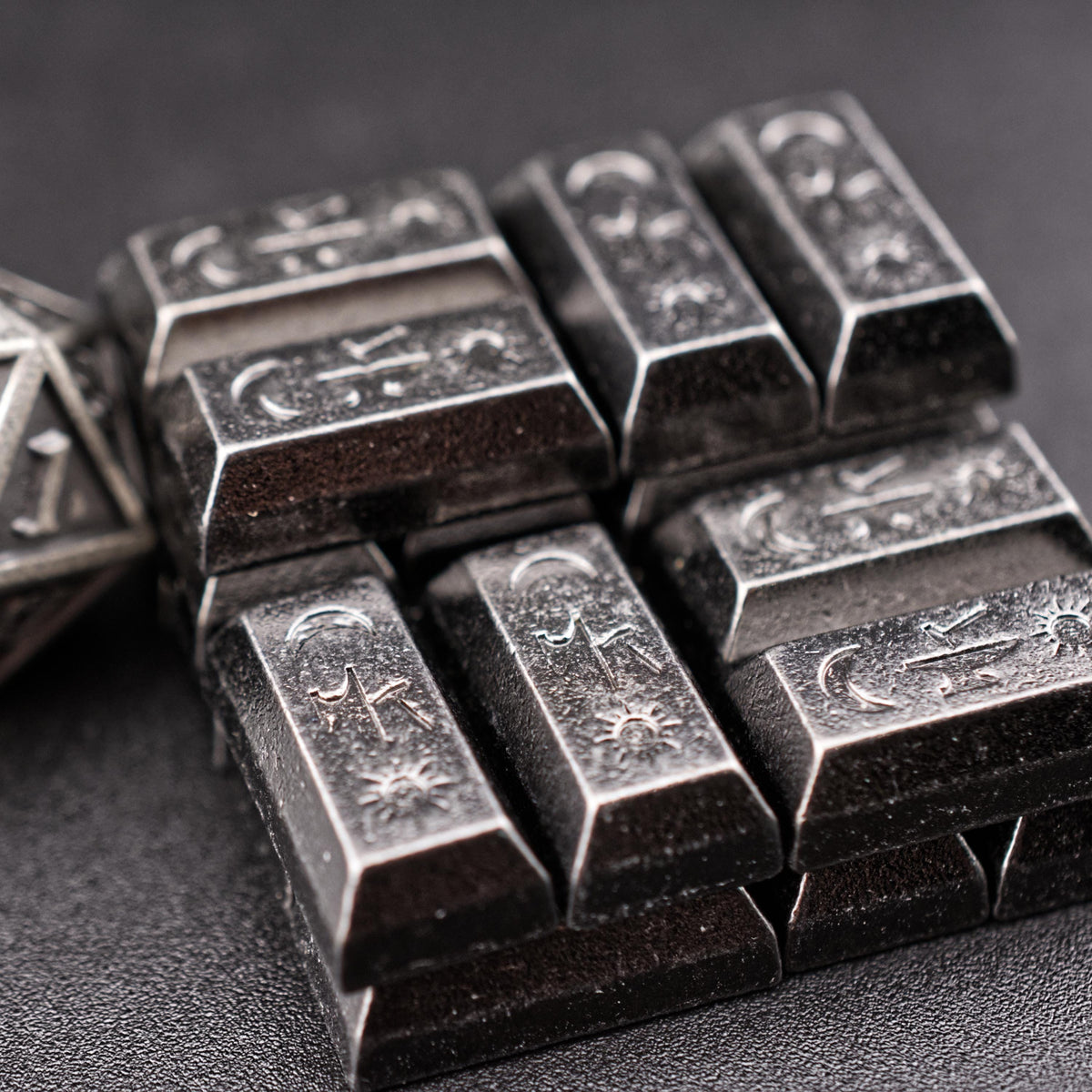 20 Dark Gunmetal Ingots, detail view 12