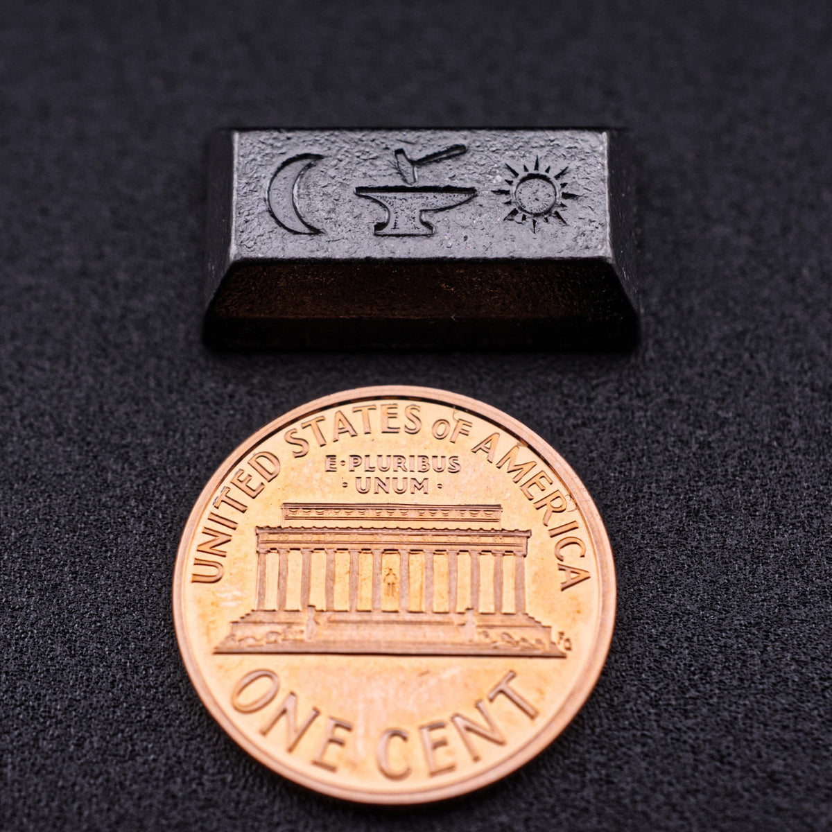 20 Dark Gunmetal Ingots, detail view 15