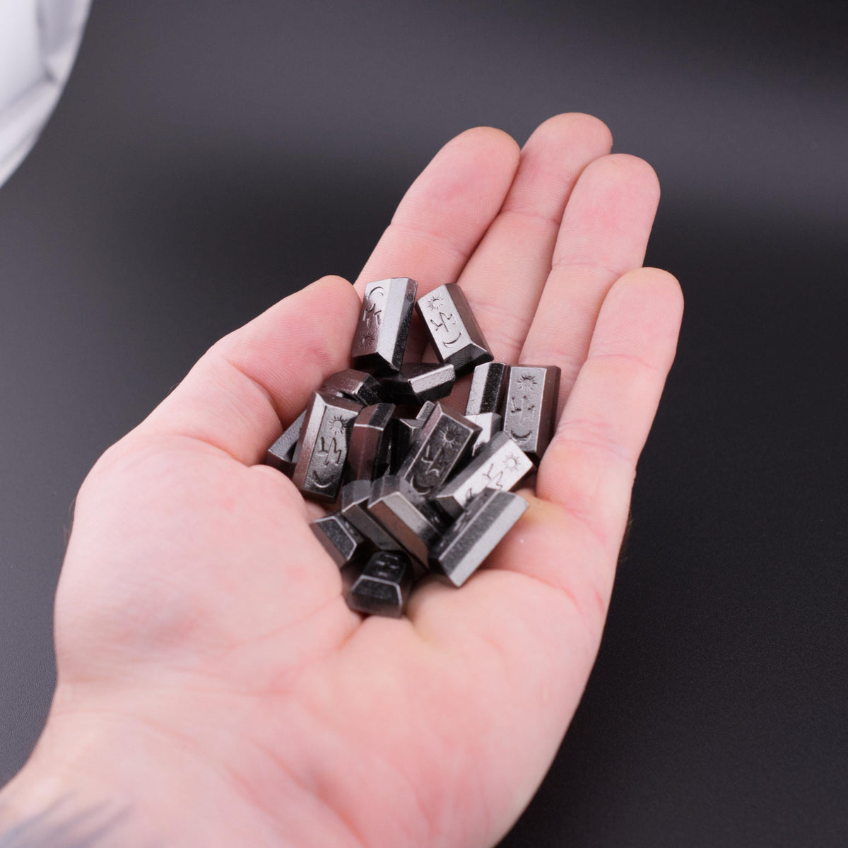 20 Dark Gunmetal Ingots, detail view 8