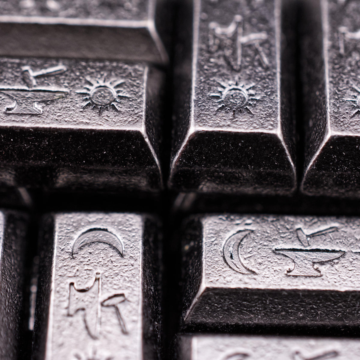 20 Dark Gunmetal Ingots, detail view 5