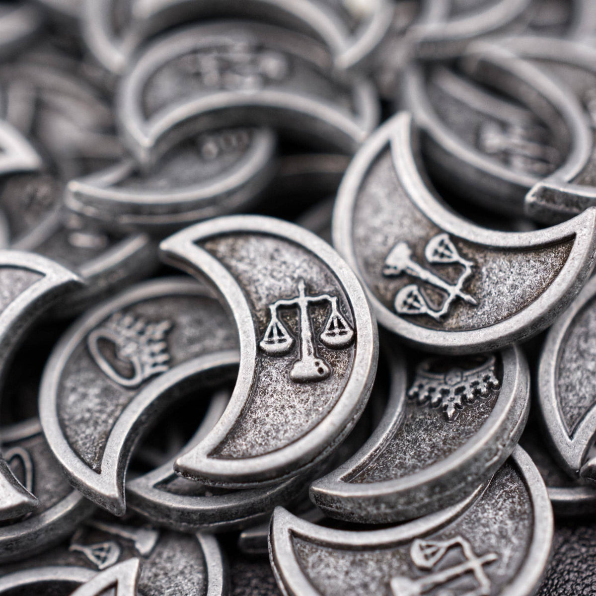 100 Silver Metal Coins, detail view 4